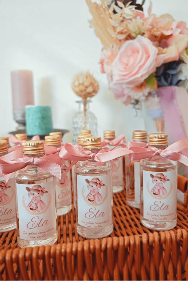 Tavşan Konsept Cam Şişe Kolonya Kız Bebek Hediyelik