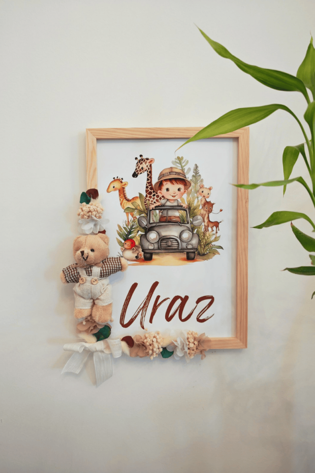 Çiçek Süslemeli - Peluş Ayıcıklı Safari Konsept Bebek Kapı Süsü / Pano