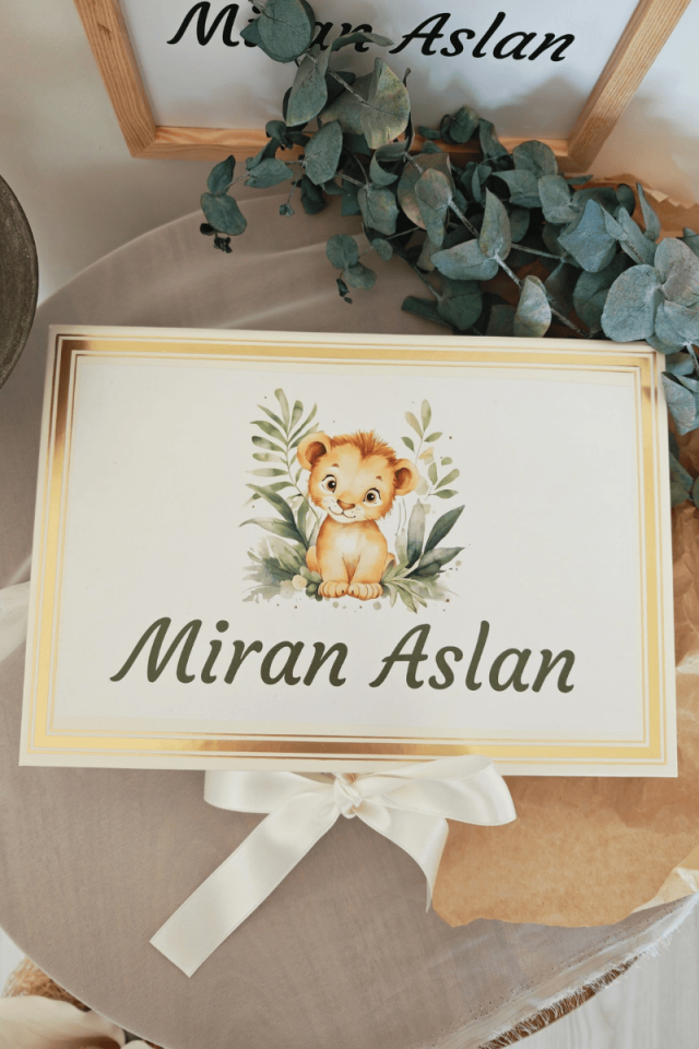 Dikdörtgen Mukavva Kutuda 80' li Madlen Çikolata