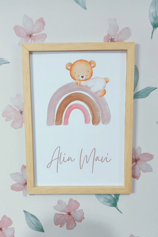 Gökkuşağı - Ayıcık Tasarımlı Kız Bebek Kapı Süsü / Pano