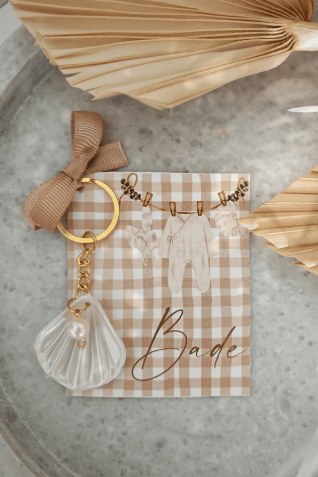 Kartlı İstiridye Anahtarlık