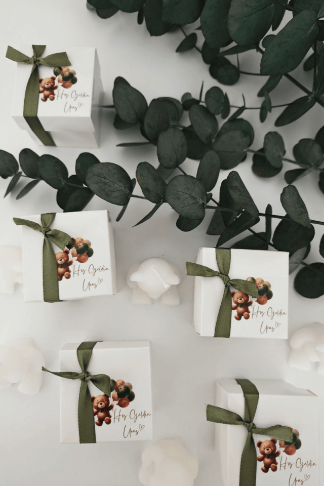 Kutulu Ayıcık Mum Bebek Hediyelik