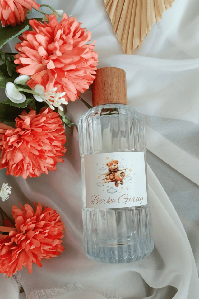 Erkek Bebek Ayıcık Tasarımlı Büyük Boy İkramlık Kolonya