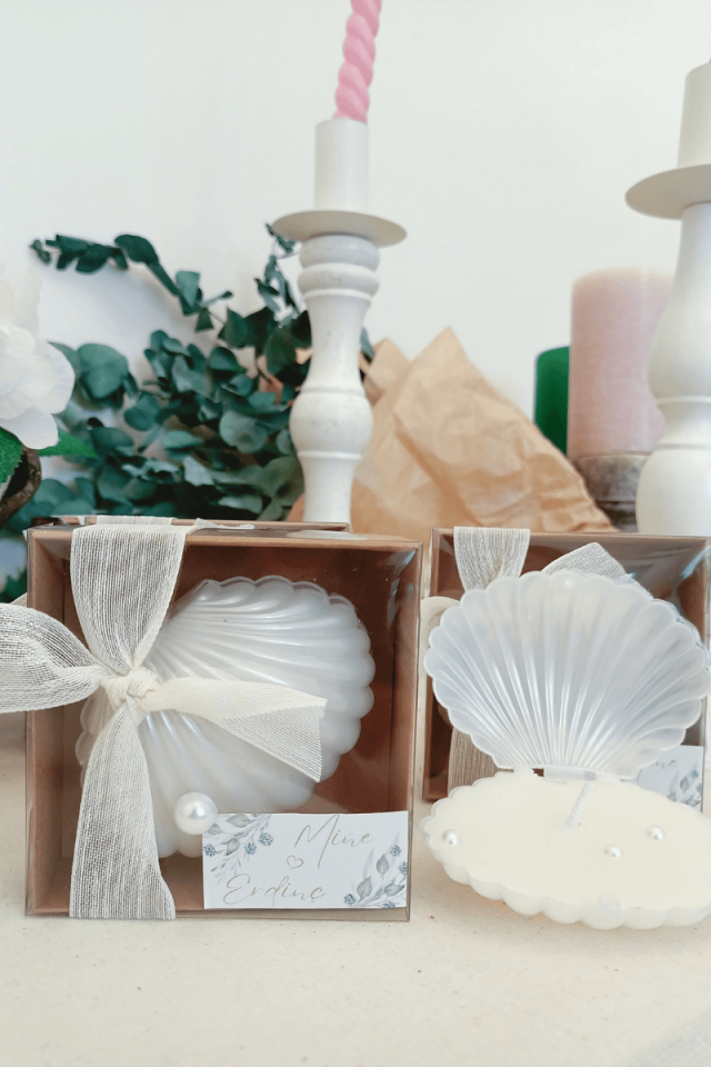 Kutulu İstiridye Mum - Özel Kurdeleli